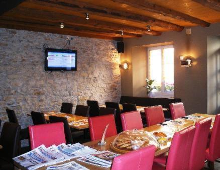 Chez Gilles Hotel Resto Bar Sa La Chaux De Fonds Eksteriør bilde